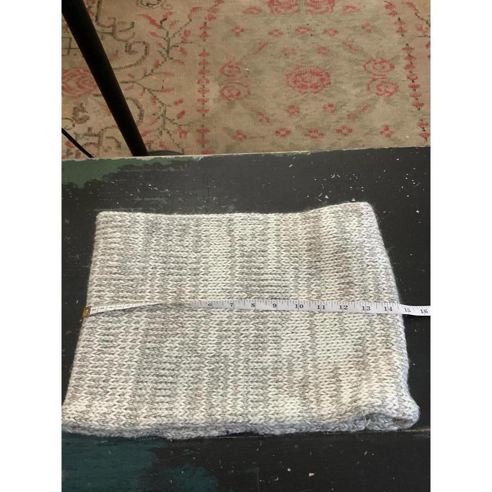 White House Black Market Wool Blend Knit Neck Warmer /Cream/Gray